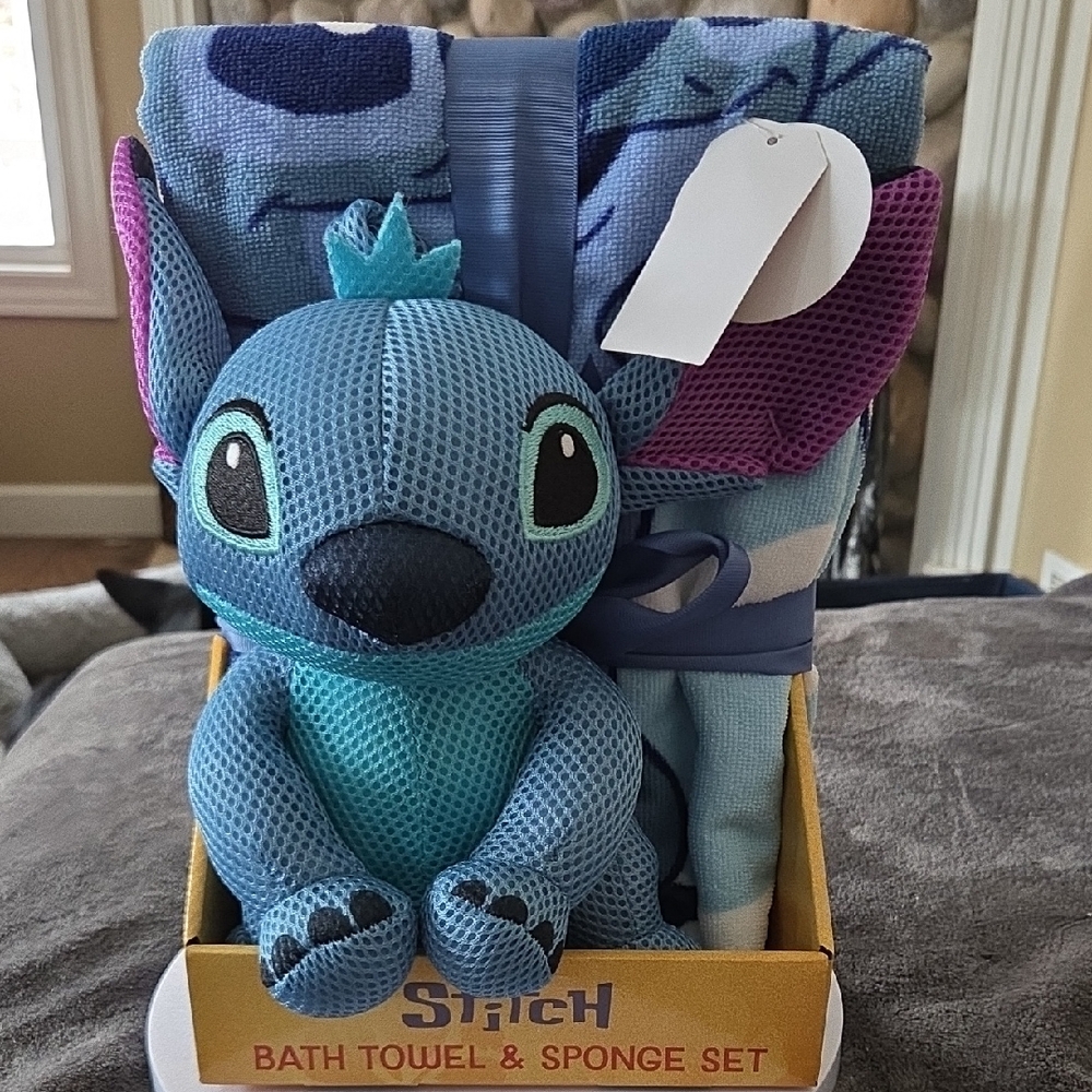 Disney Stitch Bath Towel & Sponge Set - Blue and Purple